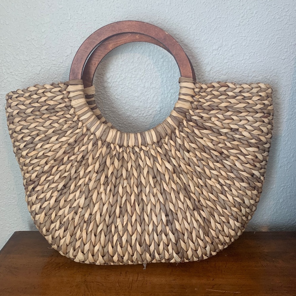 Hand bag
